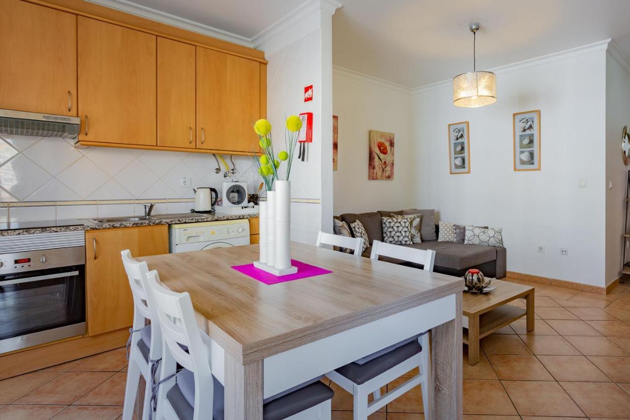 Light & Comfy Apartment W/ Pool & Balcony By Lovelystay Portimao Ngoại thất bức ảnh